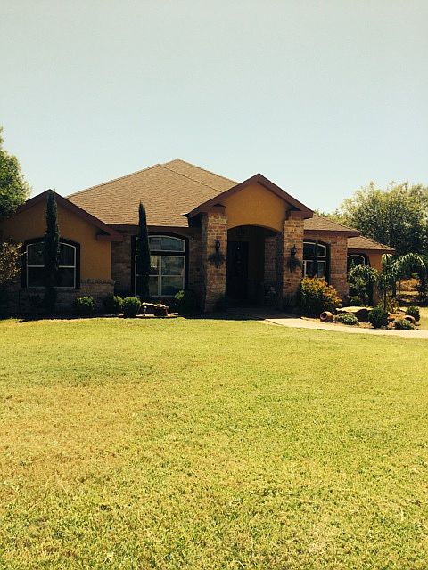 1st image of 139 Morales Cir