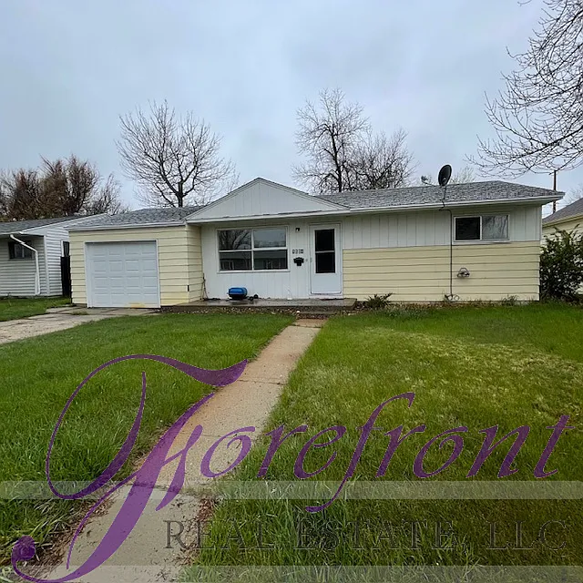 1504 Cody Ave