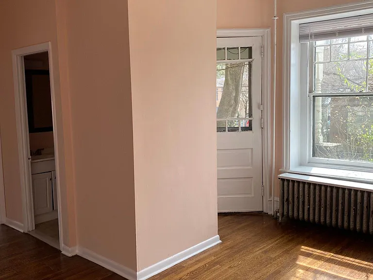 200 N Narberth Ave #1F — Photo 4