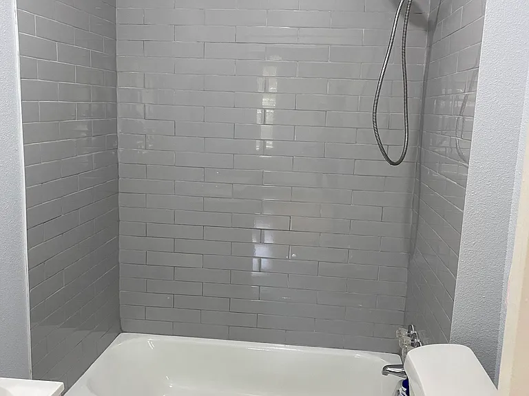 1806 Hadley St #4 — Photo 2