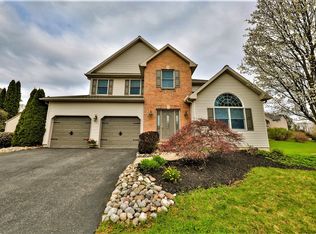 1590 Deer Path Rd, Easton, PA 18040