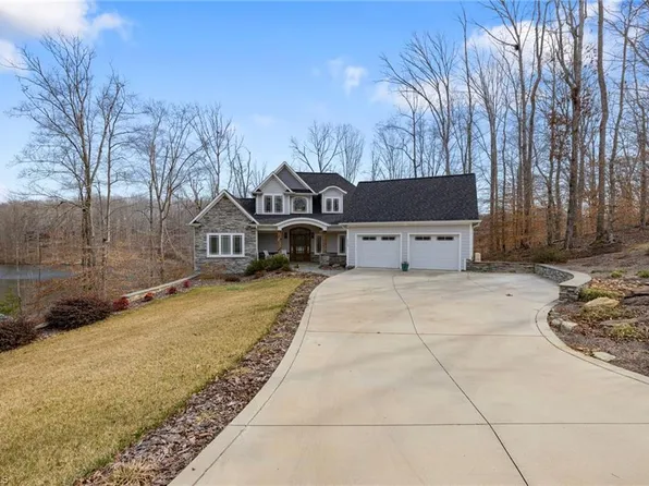 9509 Lissara Camp Ct, Lewisville, NC 27023