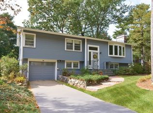 34 Lancaster Dr, Framingham, MA 01701