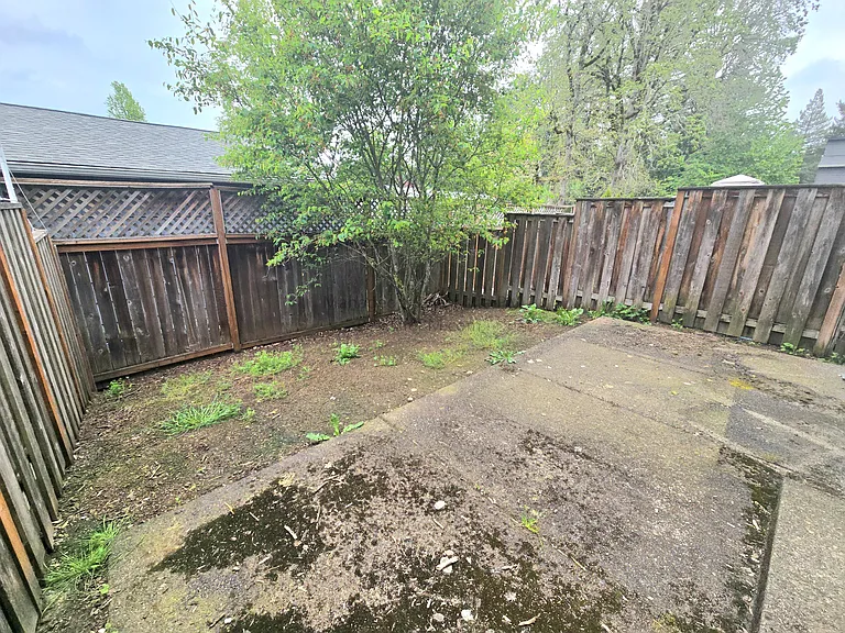 17923 Niks Dr — Photo 36