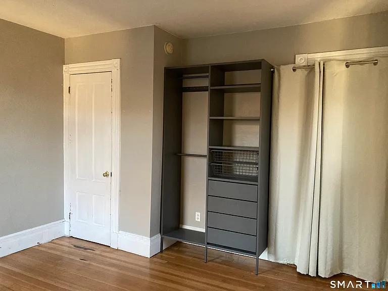 192 Foster St #3B — Photo 8