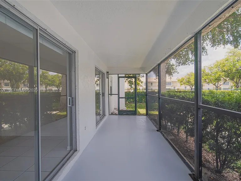 2830 Riverside Dr #107-3 — Photo 15