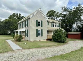 9107 Birdsnest Dr, Birdsnest, VA 23307