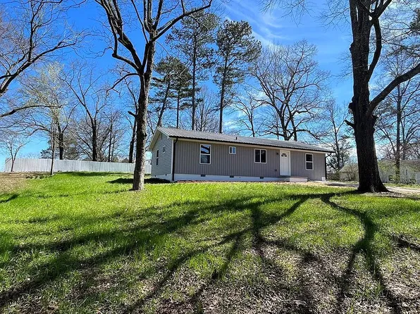 1684 Thomas Rd NW, Dalton, GA 30721