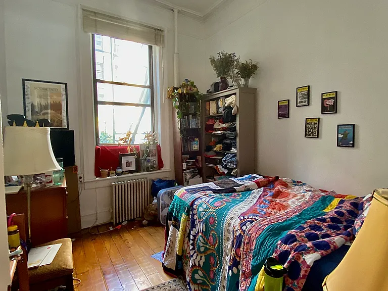417 W 46th St #1 — Photo 7