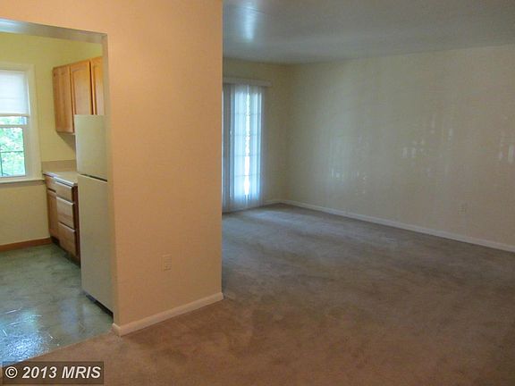 4th image of 9487 Fairfax Blvd APT 204