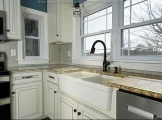 204 Angel Ter, Charleston, WV 25314