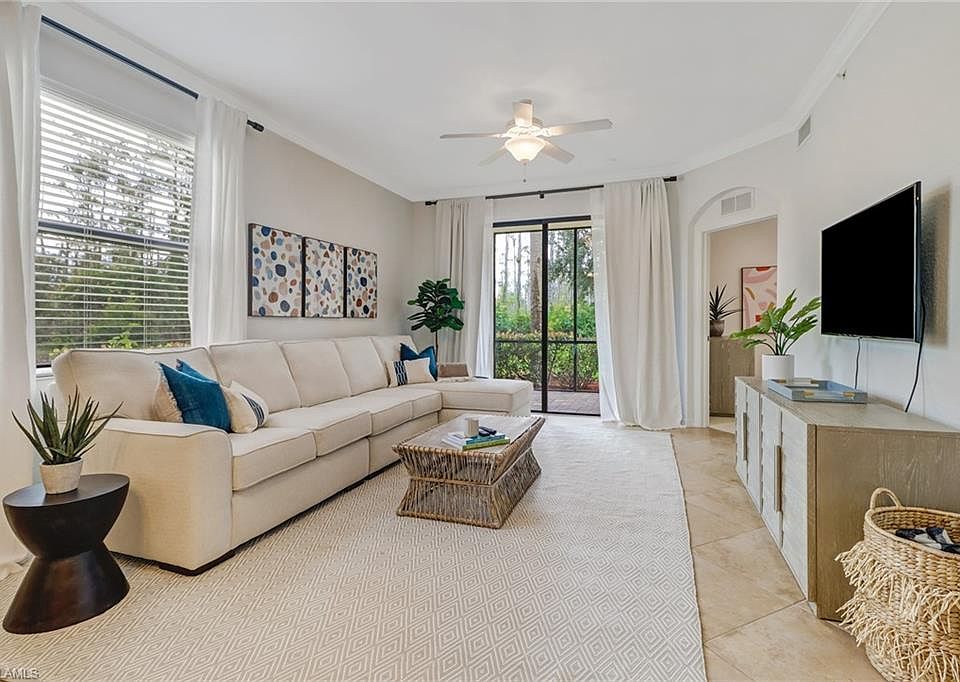 1st image of 9719 Acqua Ct Unit 211