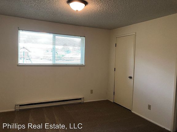 5th image of 1612 Valley Ave E APT 33