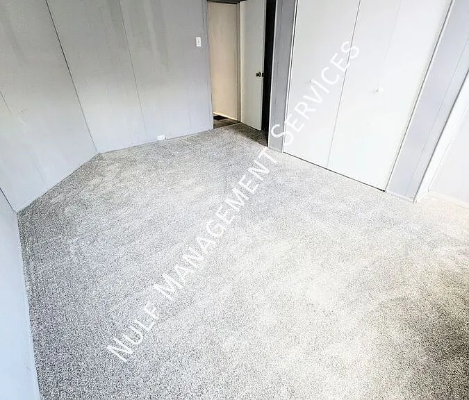 4207 Dunkeld Way — Photo 3