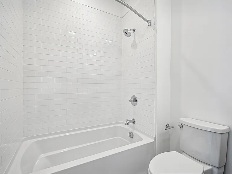 The Truette Townhomes — Photo 9
