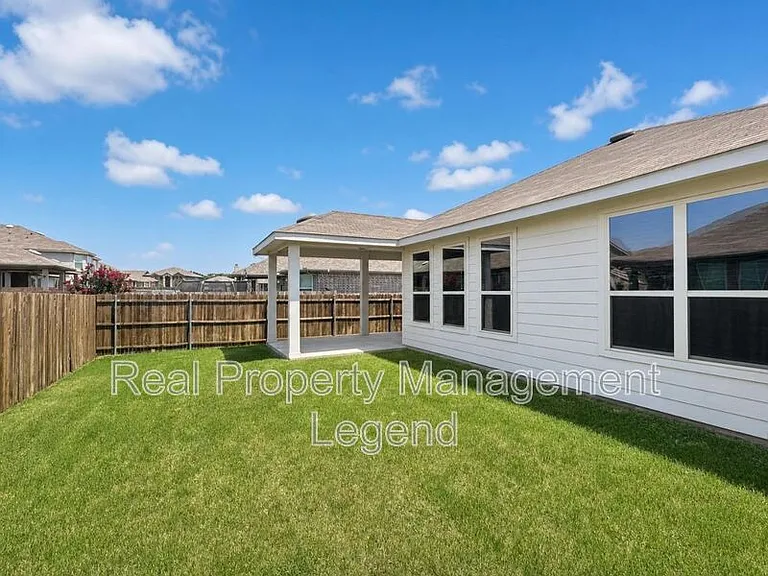5601 Portola Ln — Photo 29