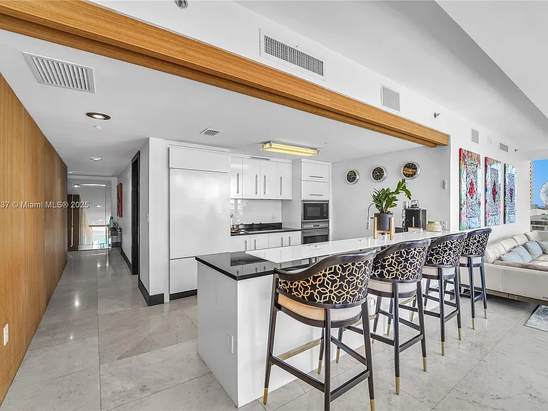 465 Brickell Ave #1001 — Photo 10