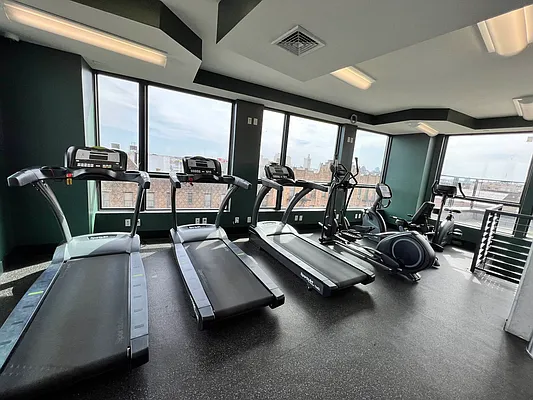 Rented by ERNY LLC | media 38