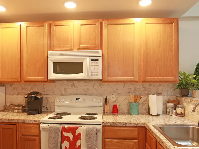 Atrium Suites - 2 BR/2 BA & 3 BR/3 BA — Photo 29