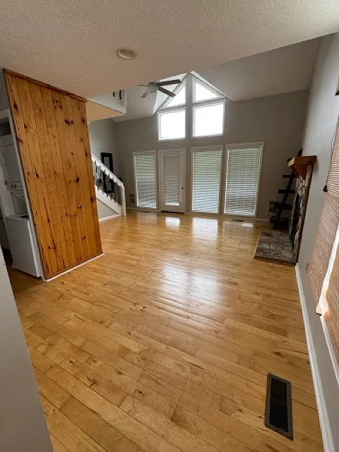 184 Mountain Club Dr — Photo 2