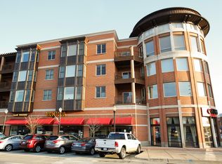 945 Burlington Ave UNIT 209, Downers Grove, IL 60515