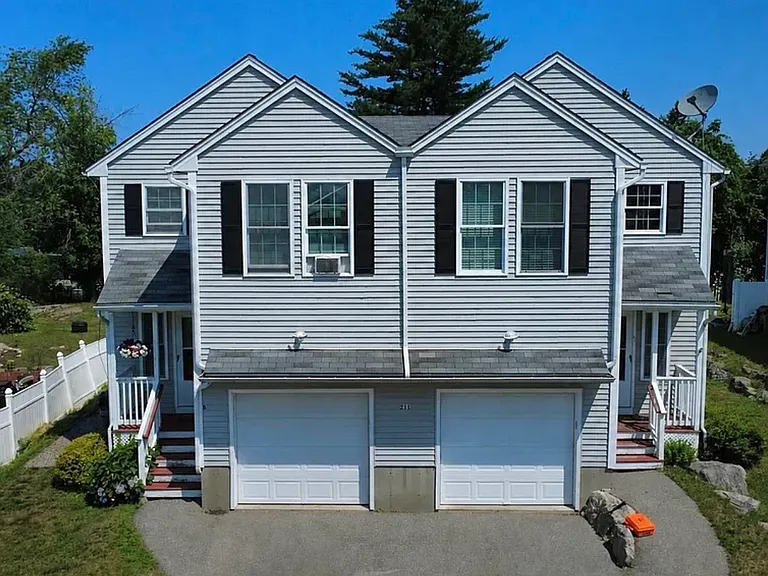 211 W Mitchell St #B — Photo 1