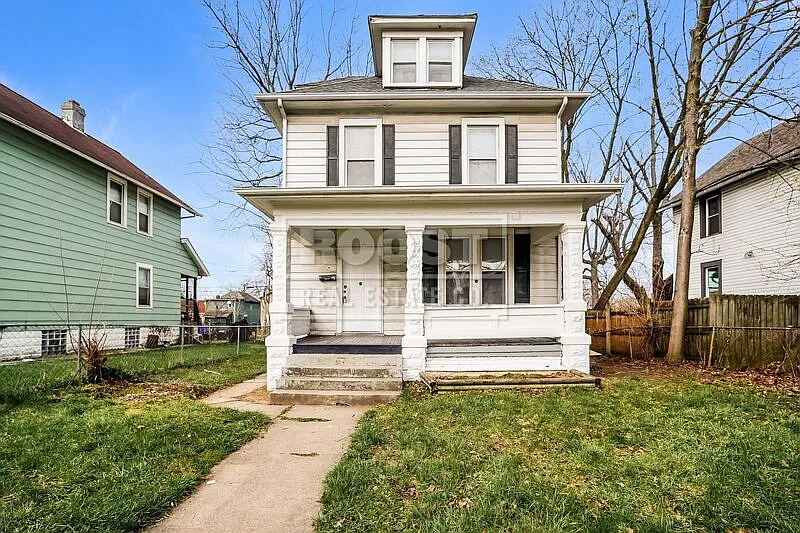 237 Midland Ave photo 1