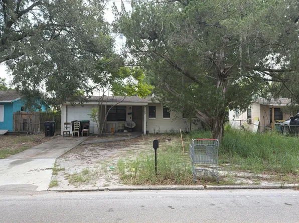 2225 Kingsland Ave, Orlando, FL 32808