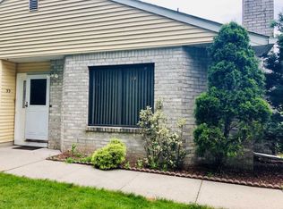 33 Front Ct, Old Bridge, NJ 08857