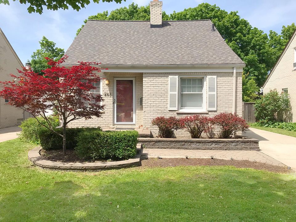 1st image of 493 E Southlawn Blvd
