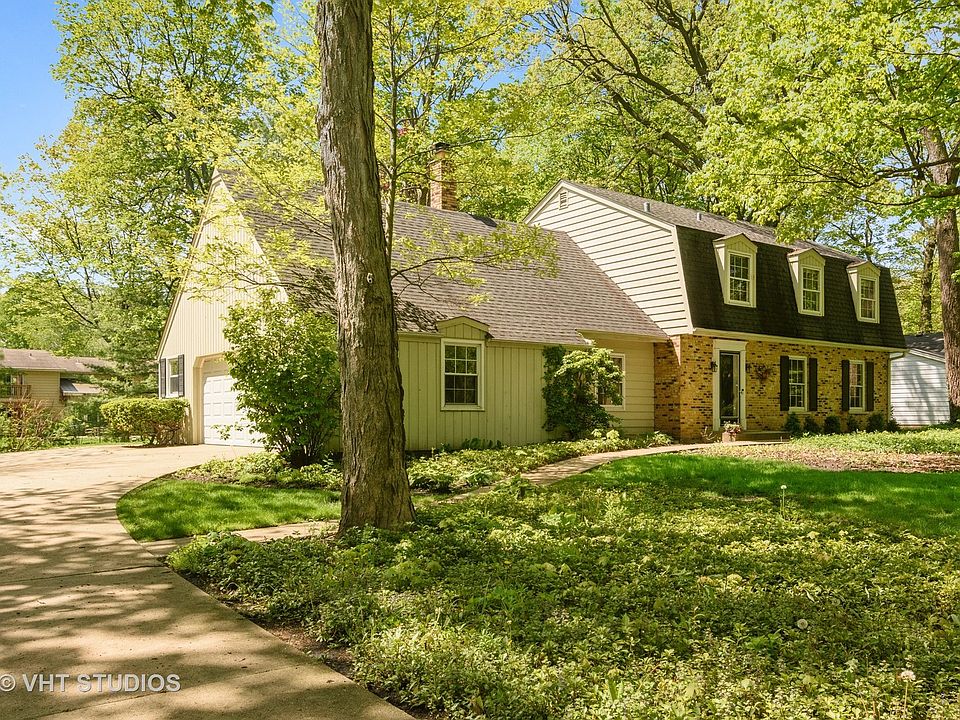 1st image of 227 E Tall Trees Ln