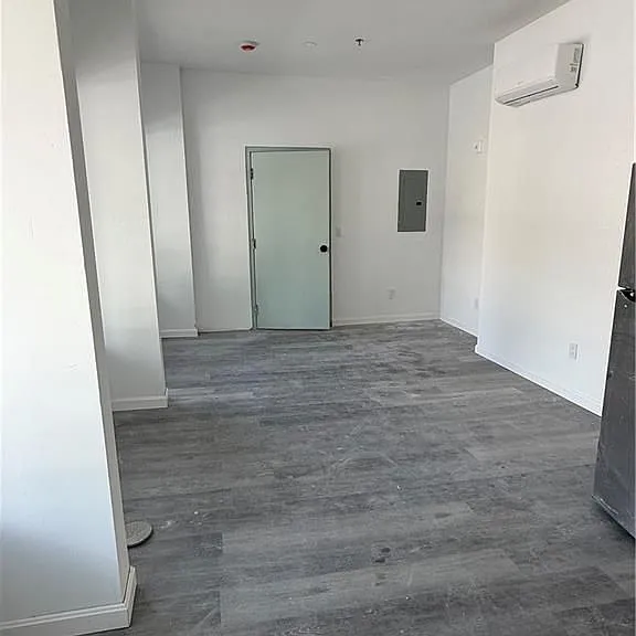 536 Smith St #101 — Photo 3