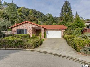 5566 E View Ct, Castro Valley, CA 94552