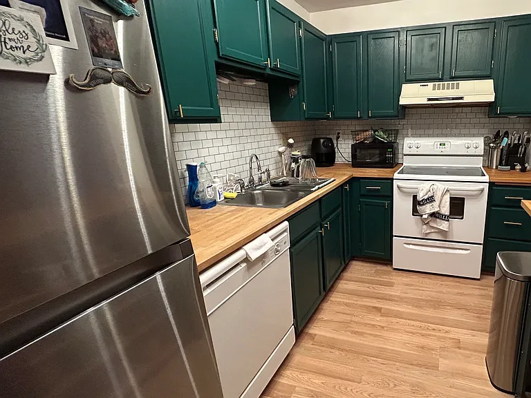 66 9th St #1410 — Photo 25