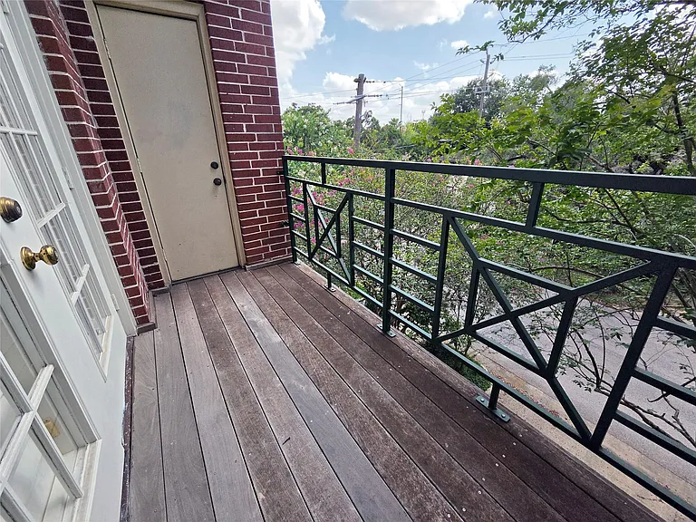 4509 Hazard St — Photo 19