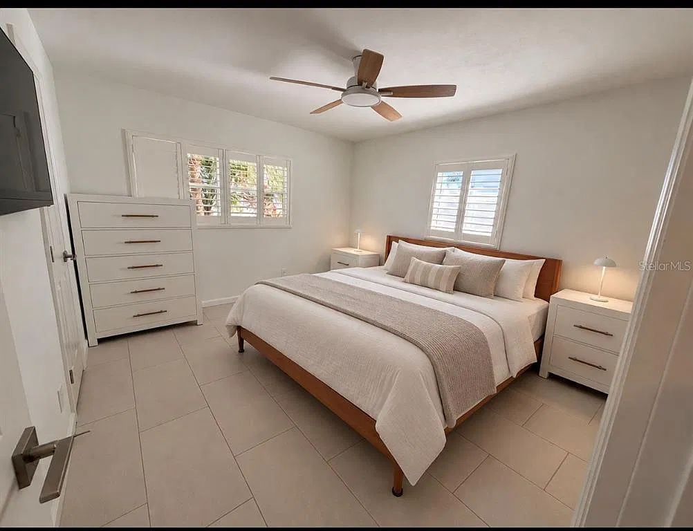 3 bed, 2.0 bath, 1679 sqft, $4,300 — Photo 4
