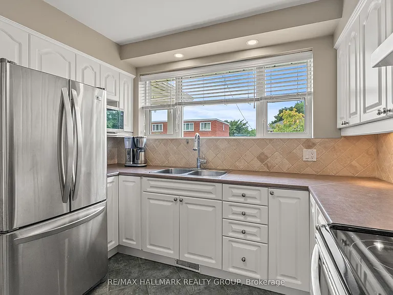 701 Cole Ave S — Photo 6