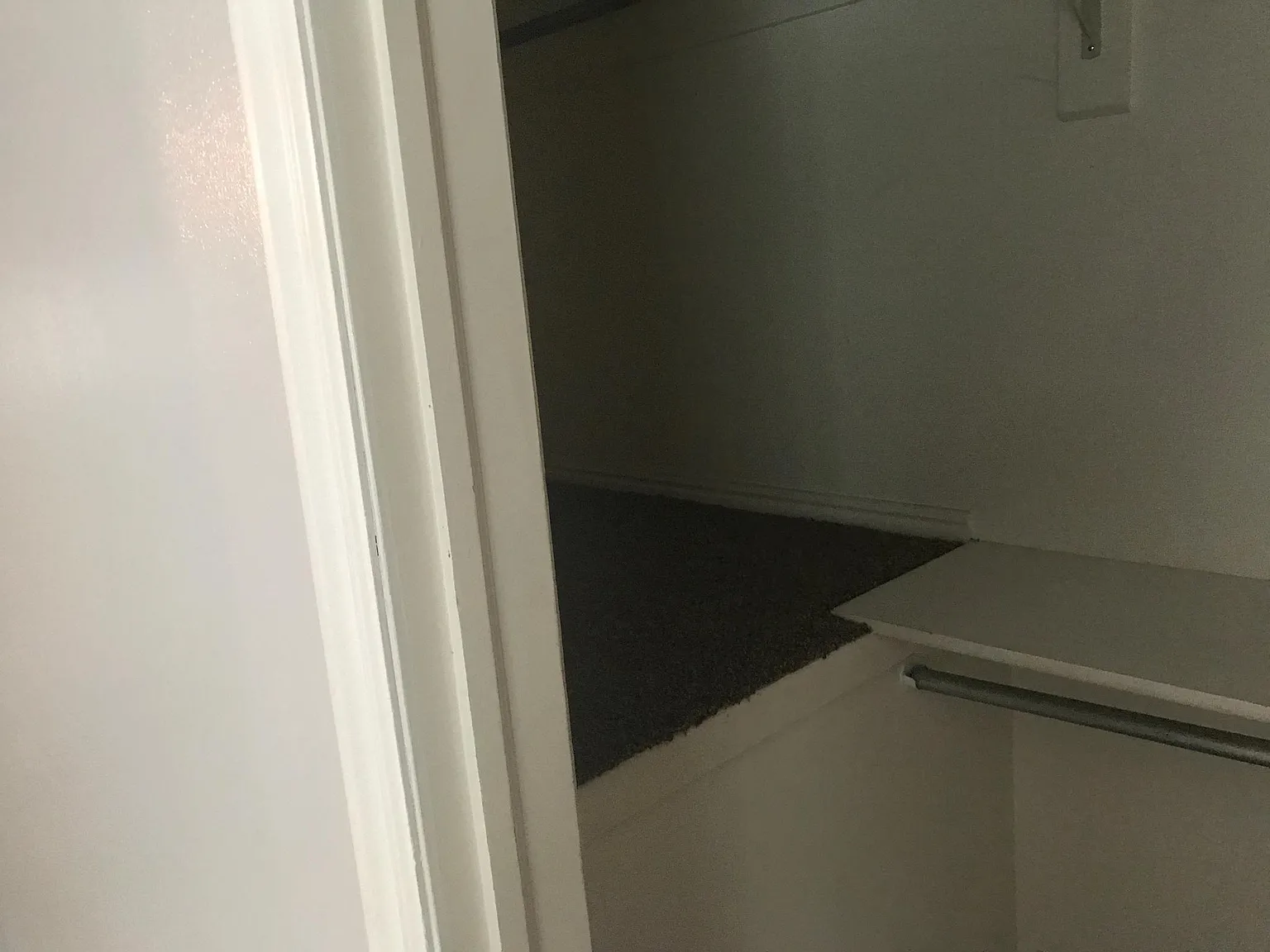 2 bed, 950 sqft, $1,330 — Photo 4