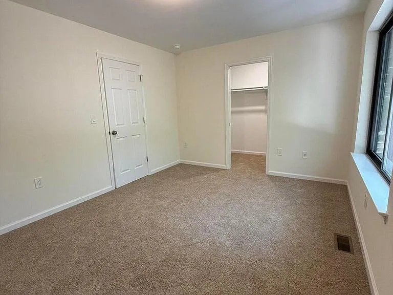 5 Canary Cir — Photo 9