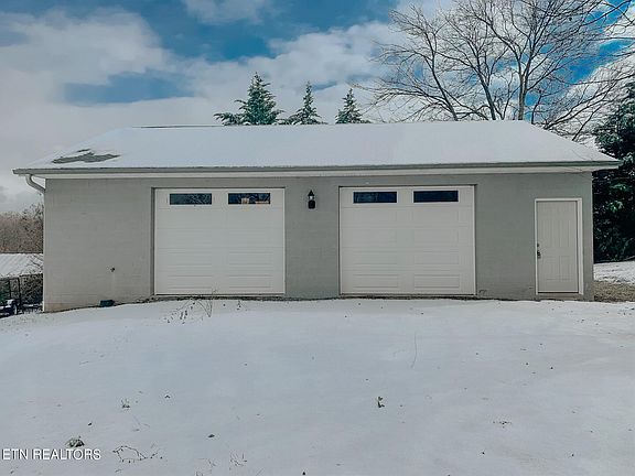 4th image of 1739 Spencer Dr
