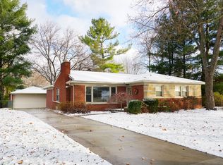 255 S Williamsbury Rd, Bloomfield Hills, MI 48301