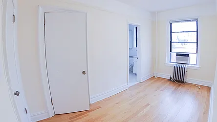 Rented by Urban Real Estate Inc