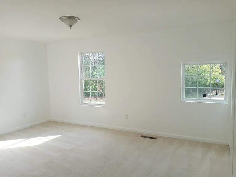 4121 Alicia Ln — Photo 7