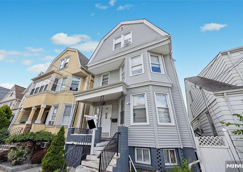 1st image of 196 Windsor St