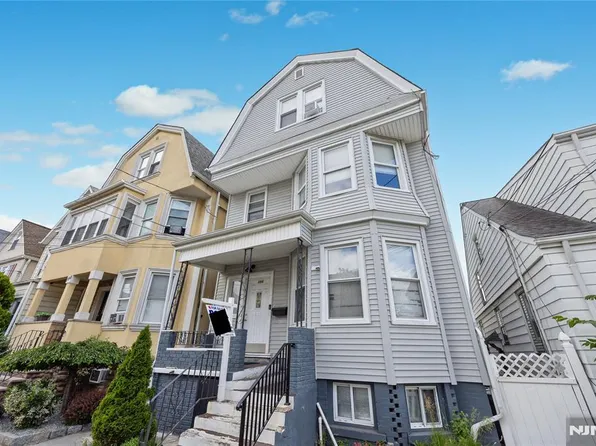 196 Windsor St, Kearny, NJ 07032