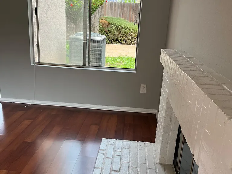 675 Lantana St — Photo 11
