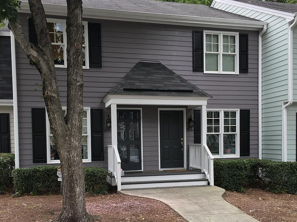 Exterior. 2546 is on the right.