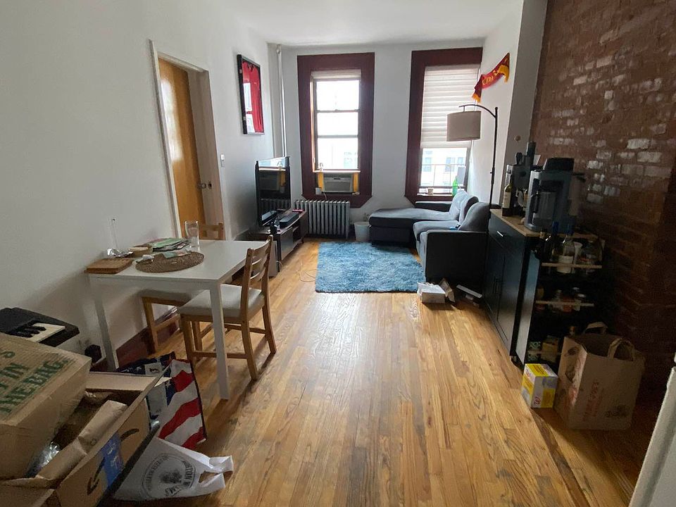 1st image of 350 E 67th St APT 24