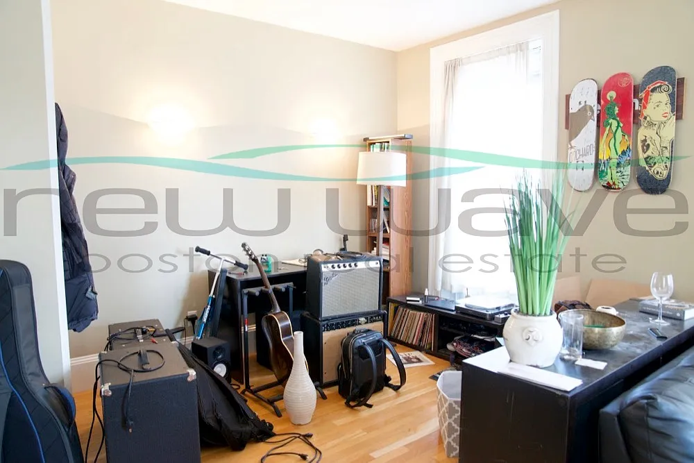 1 bed, 600 sqft, $3,200 — Photo 2