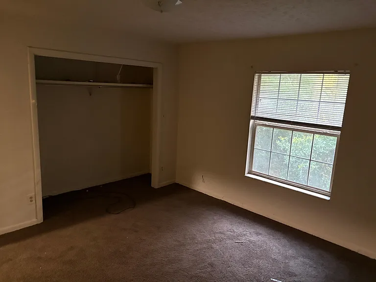 1742 Hartsfield Rd #B — Photo 7